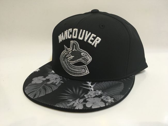 Kšiltovka Hawaii Flat Flex Vancouver - Vancouver Canucks NHL kšiltovky