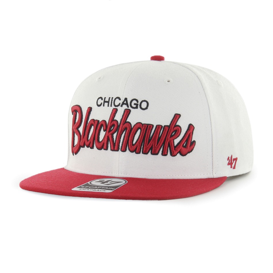 Chicago Blackhawks čepice flat kšiltovka Crosstown Script Two tone 47 CAPTAIN NHL WR - Chicago Blackhawks kšiltovky, čepice, rukavice