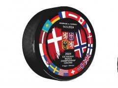 Hokejové reprezentace puk Ice Hockey World Championship Czechia MS 2024 Dueling 14.5.2024 Denmark vs. Norway